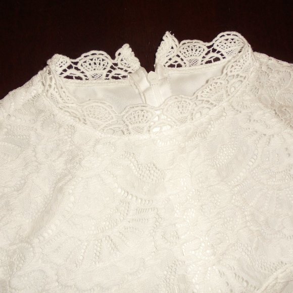 Dress Lace SMALL Cream color Long Sleeve Special Occasion Holiday Wedding - Picture 4 of 11